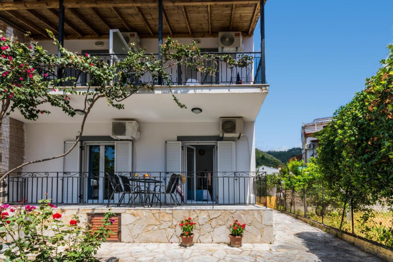 Appartement Irini And *