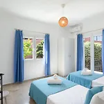 Irini Apartments And Studios